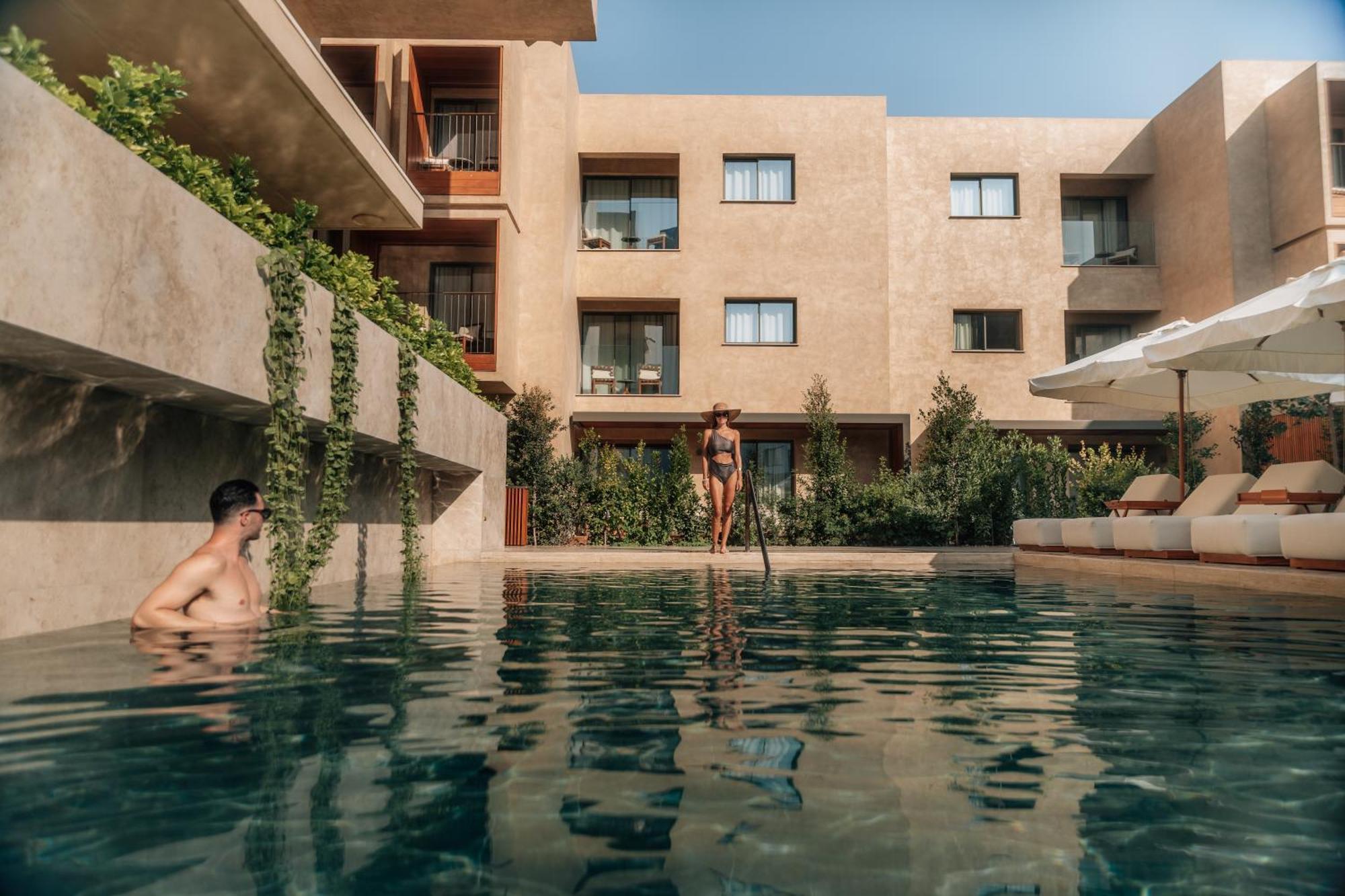 M Boutique Hotel - Designed For Adults Paphos Bagian luar foto